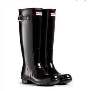 Hunter Huntress Wide Calf Rain Boot
